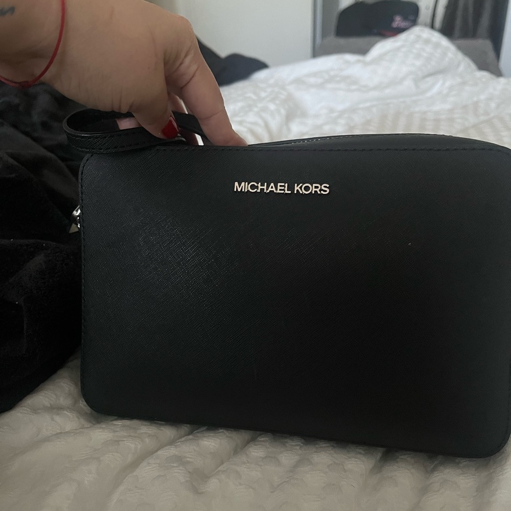 Michael Kors Black Crossbody Bag Sleek Minimalist Design